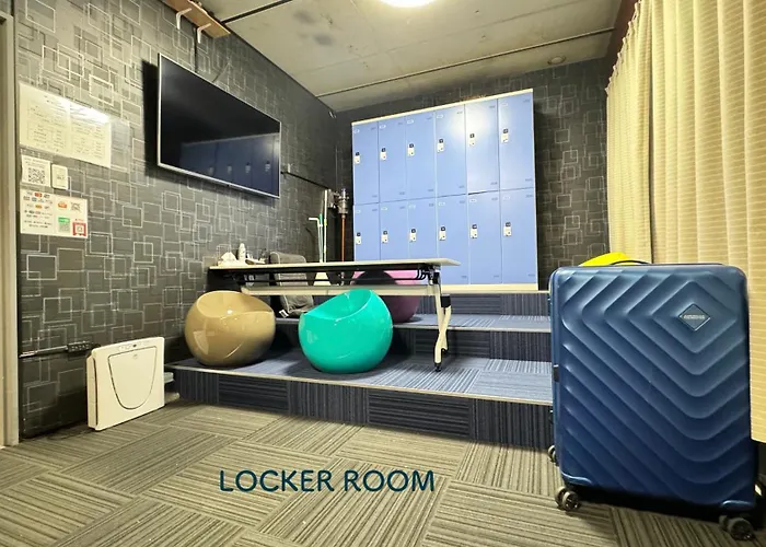 Hotel Adonis Tokyo - Dormitory Share Room For Male Only At City Center